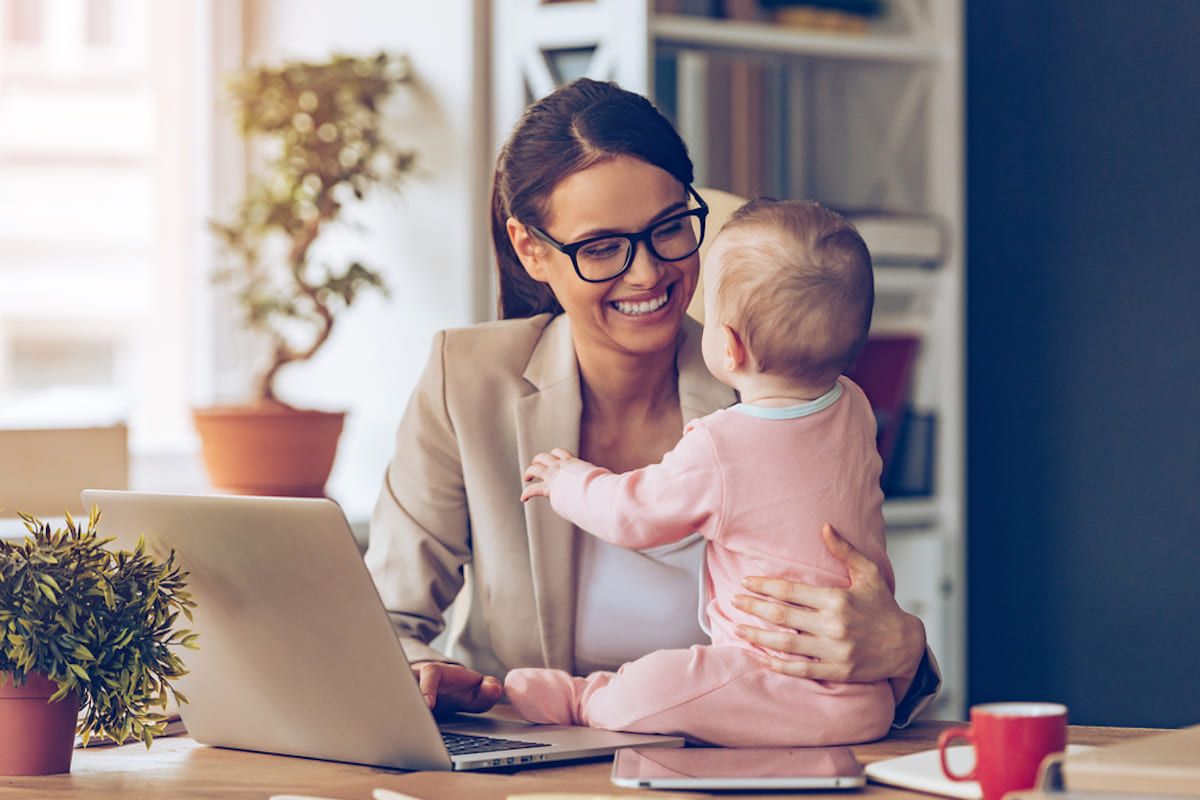 Материнство и бизнес — возможно ли совмещать? Результаты исследования Деловой среды и Rambler&Co