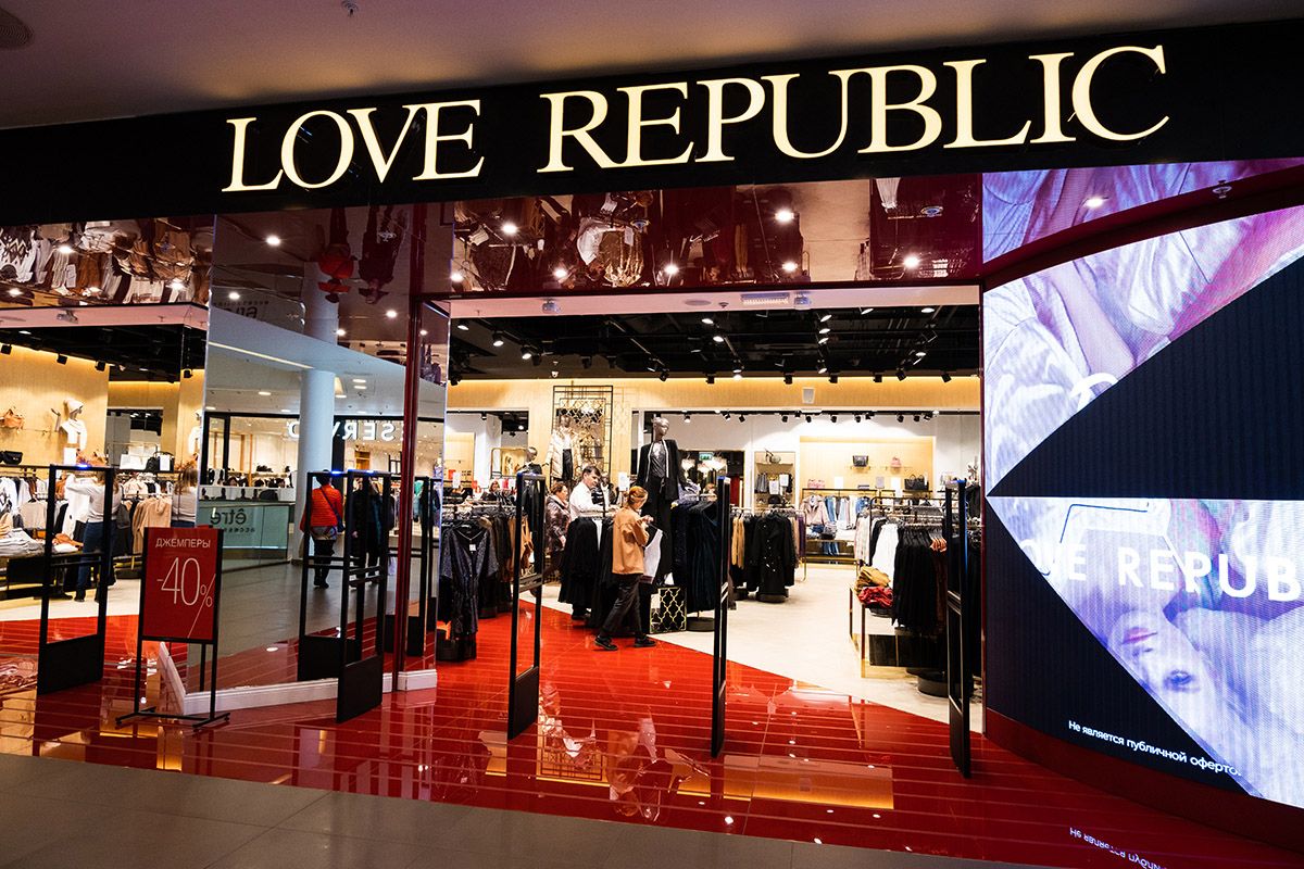 История компании Love Republic