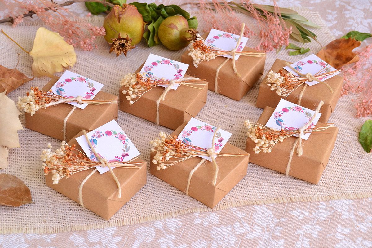 Как открыть компанию по производству сувениров