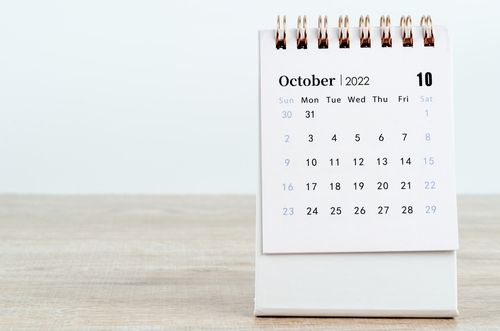 Производственный календарь на октябрь 2022 года